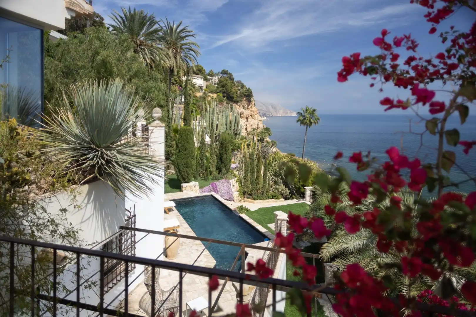 Detached house with terrace for sale in Mascarat