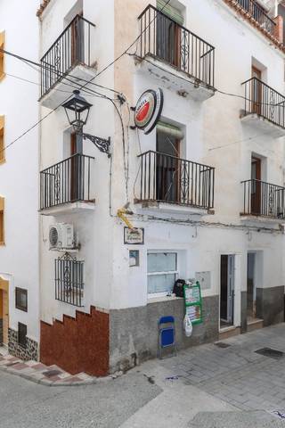 Casa-chalet en Venta en Calle Balneario en Tolox