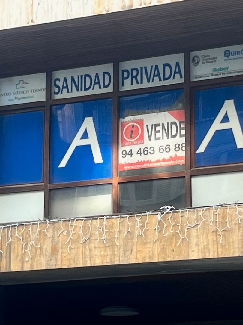 Oficina en venda en Getxo  amb Calefacció i Moblat