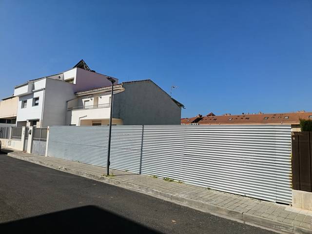 Terreno residencial en Venta en Calle Emilia Pardo Bazán en Miguelturra