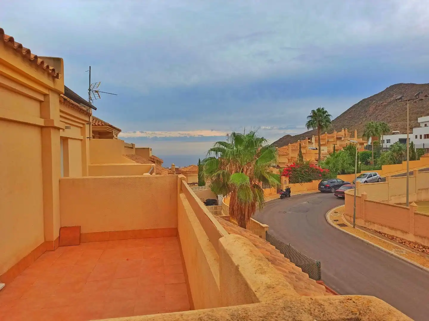 Außenansicht von Einfamilien-Reihenhaus zum Verkauf in Vícar mit Klimaanlage und Terrasse