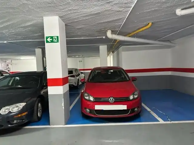 Aparcament de Àtic de lloguer en Valencia amb Aire condicionat, Calefacció i Parquet