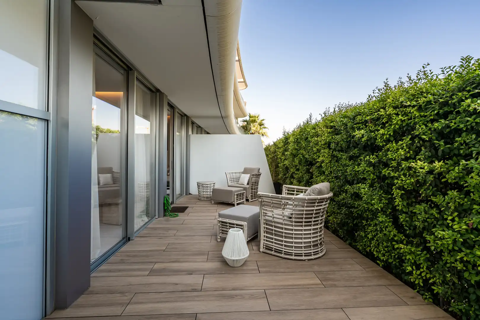 Terrace of Ground floor for sale in Estepona  with Air Conditioner, Private garden and Terrace