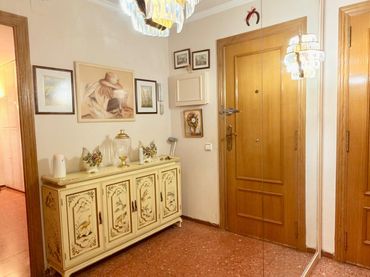 Wohnung mit Balkon zum Verkauf in Carrer MARTA MORAGAS