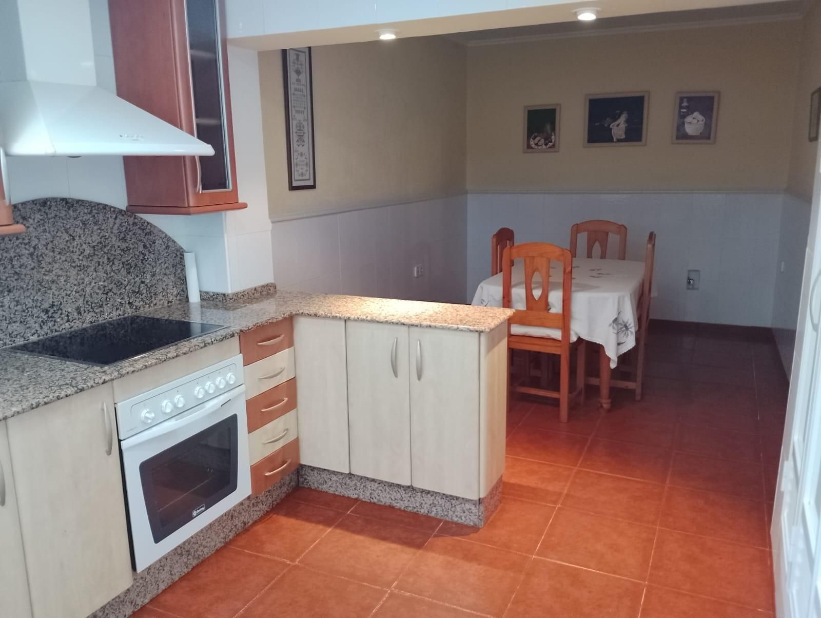 Kitchen of Single-family semi-detached for sale in Puerto Real  with Air Conditioner and Balcony
