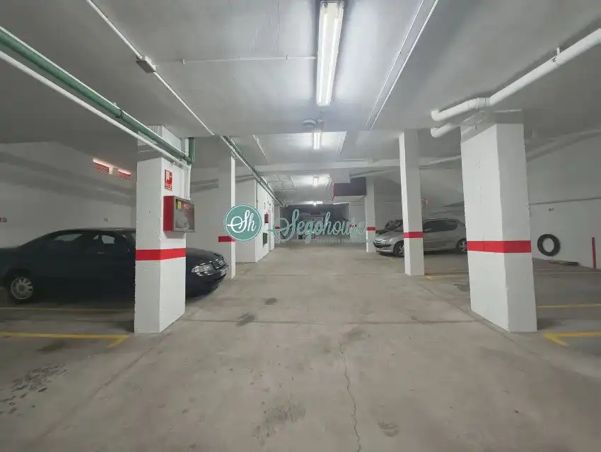 Parking of Flat for rent in Segovia  with Heating, Parquet flooring and Terrace