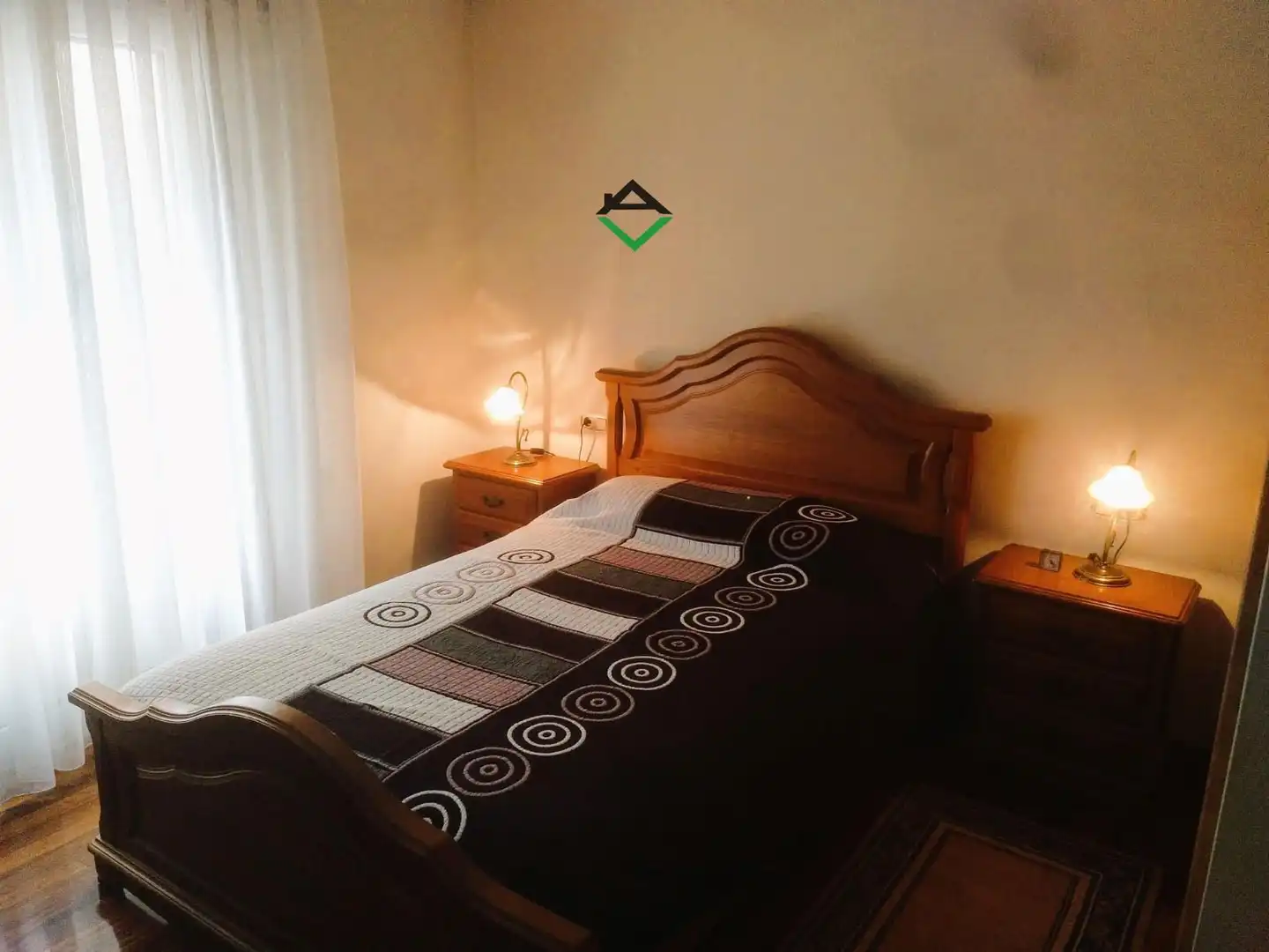 Habitación de Piso en venta en Cangas  con Calefacción y Trastero