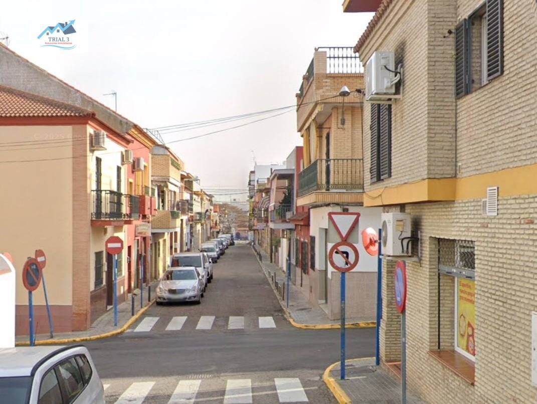 Exterior view of House or chalet for sale in Mairena del Aljarafe