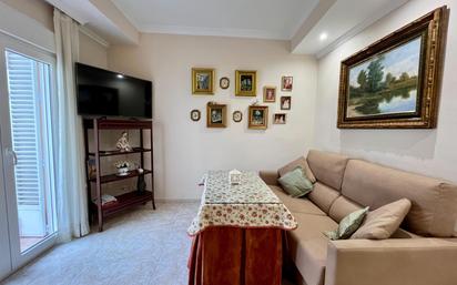 Apartment for sale in Calle CASTILLA, Triana Casco Antiguo