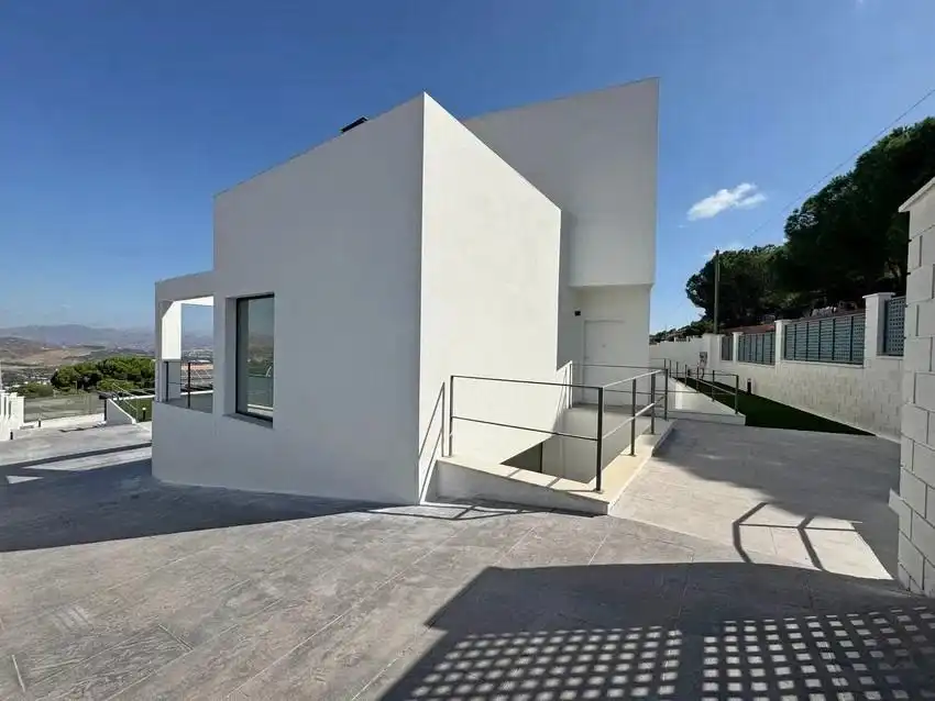 Chalet con terraza en venta en Pinos de Alhaurín - Periferia, imagen 31