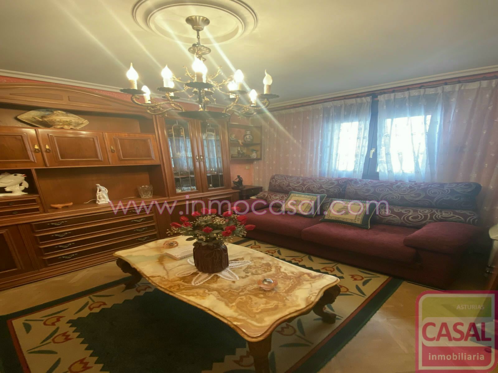 Sala de estar de Casa o chalet en venta en Aller con Calefacción, Terraza y Trastero