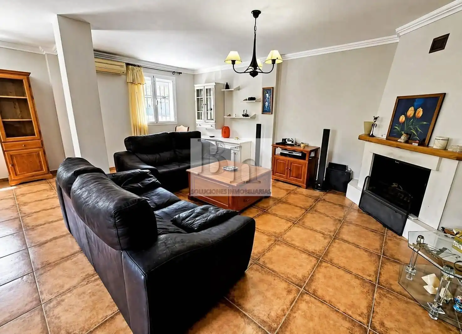 Sala d'estar de Casa adosada en venda en Alhaurín de la Torre amb Aire condicionat, Calefacció i Jardí privat