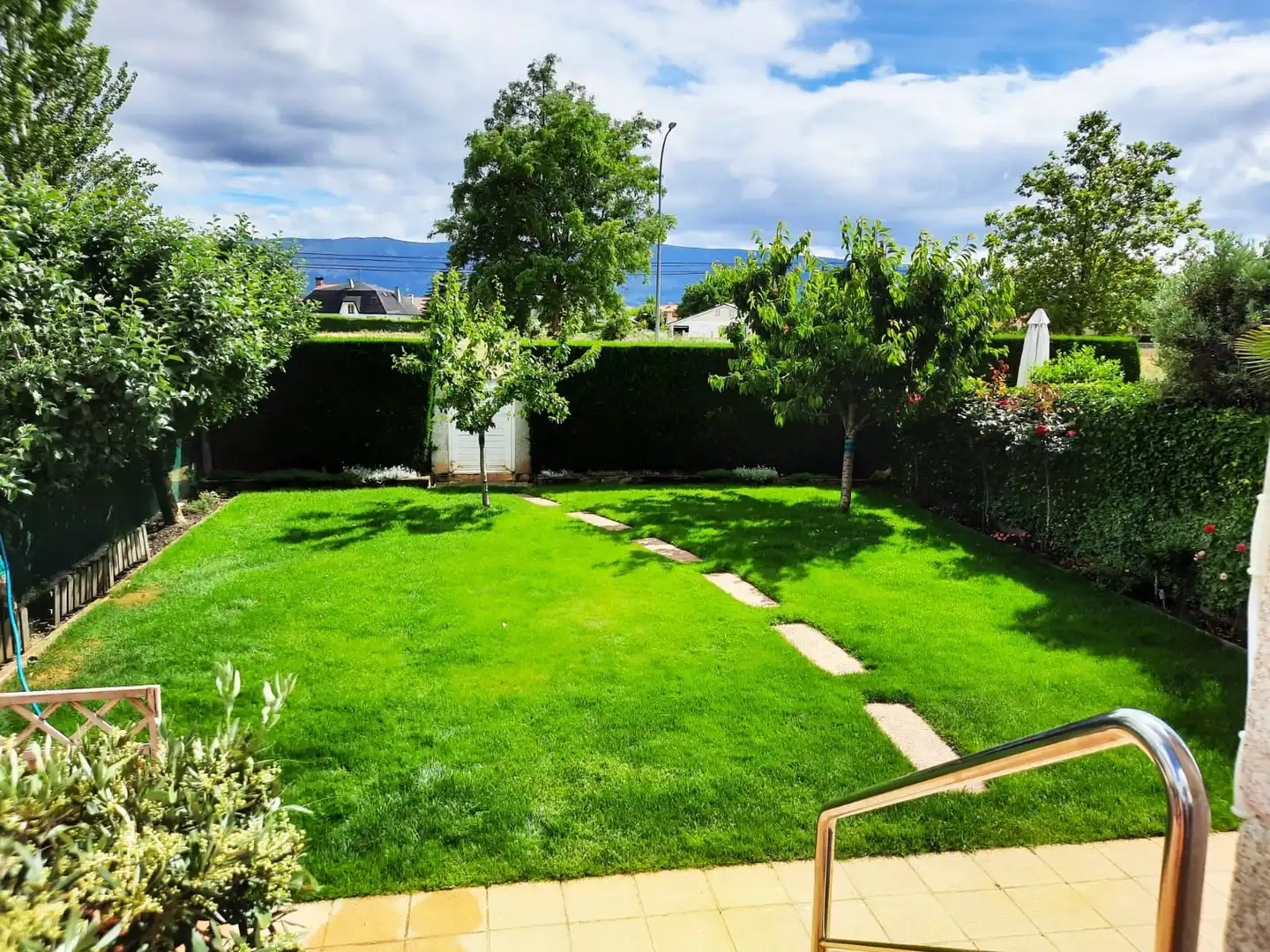 Jardí de Casa adosada en venda en Medina de Pomar amb Calefacció, Jardí privat i Parquet