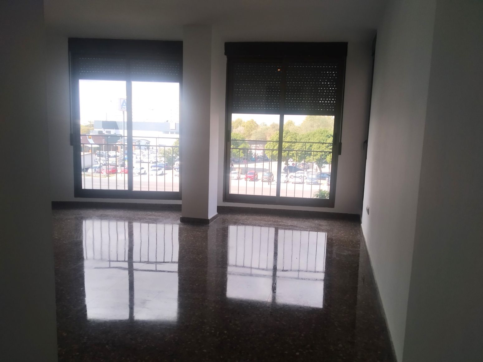 Piso de alquiler en Valencia - Avenida AUSIAS MARCH, Fonteta de Sant Lluís