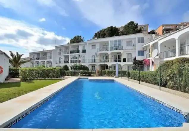 Vista exterior de Pis en venda en Fuengirola amb Aire condicionat, Moblat i Balcó