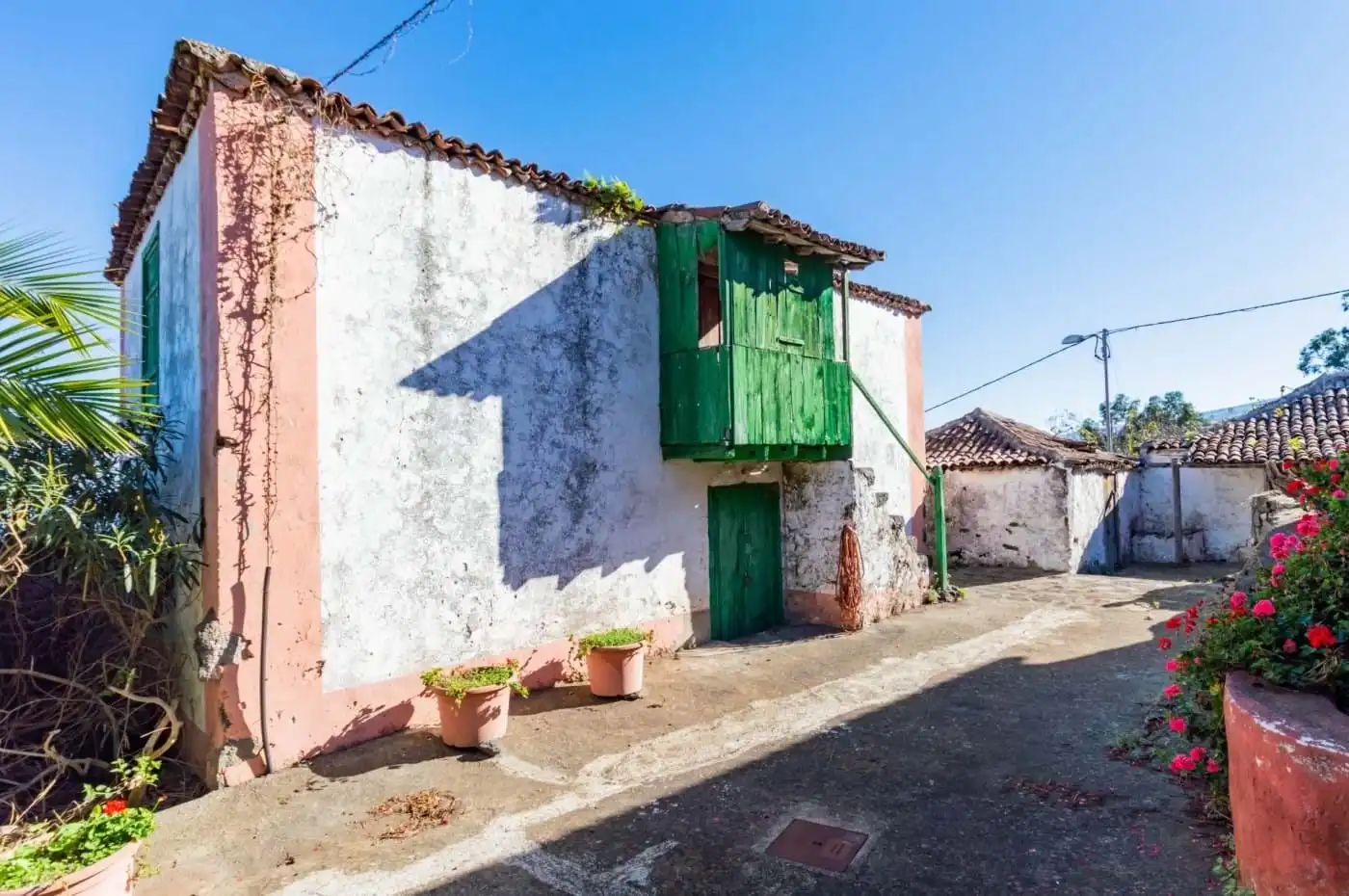 Vista exterior de Casa o xalet en venda en Icod de los Vinos amb Terrassa, Traster i Balcó