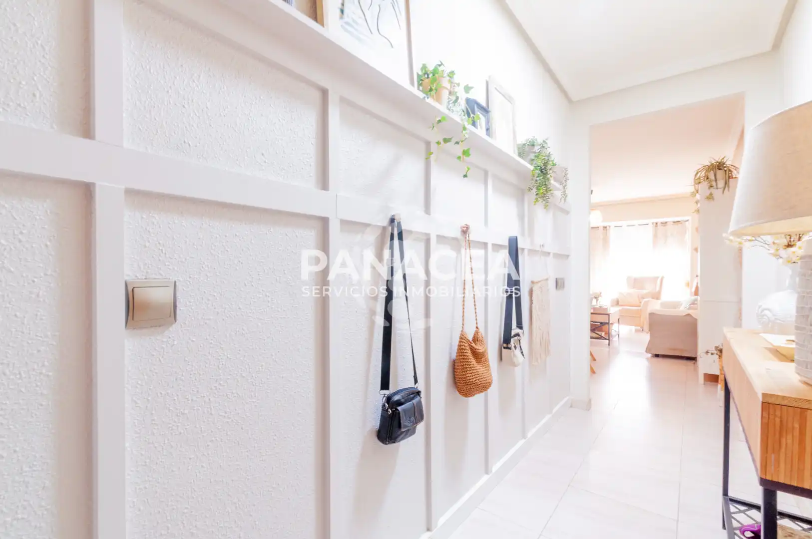 Wohnung zum Verkauf in Roquetas de Mar mit Möbliert, Ofen und Mikrowelle