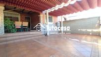 Terrassa de Casa adosada en venda en Montequinto amb Aire condicionat