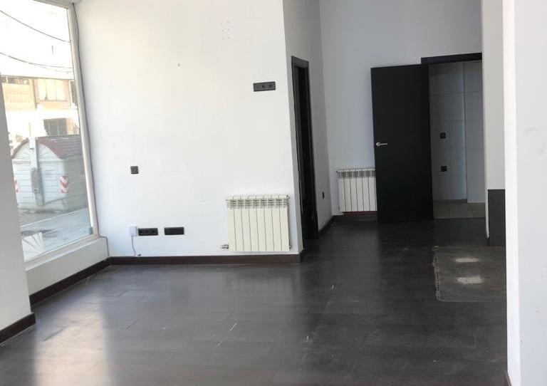 Photo 1 of Premises to rent in Flores de Sil - La Placa, León