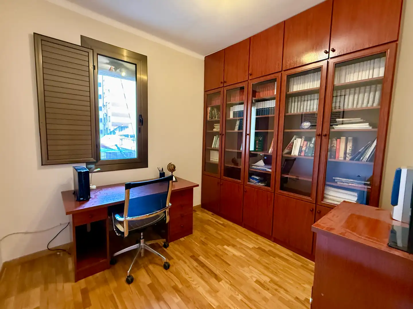 Flat for sale in Barcelona  with Heating, Parquet flooring and Furnished