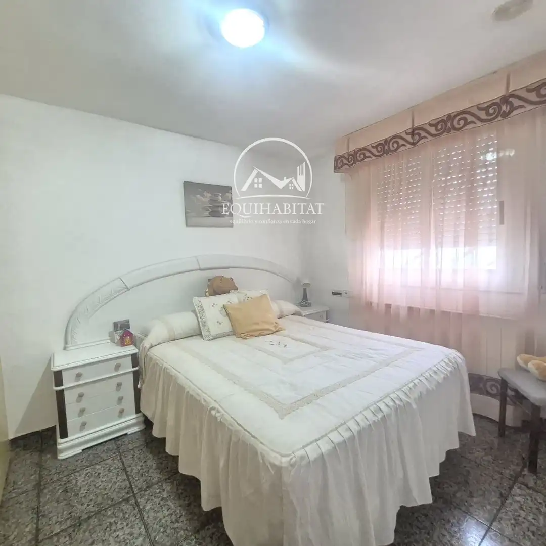Dormitori de Casa o xalet en venda en Alcoletge amb Aire condicionat, Traster i Piscina