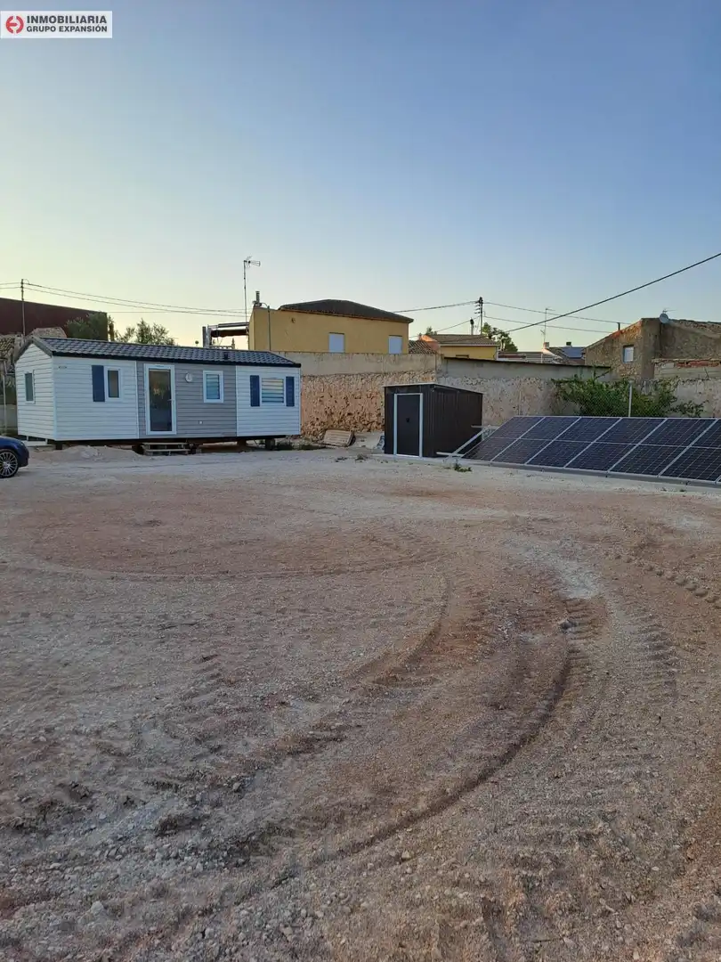 Casa o xalet en venda en El Pinós / Pinoso amb Aire condicionat, Calefacció i Jardí privat
