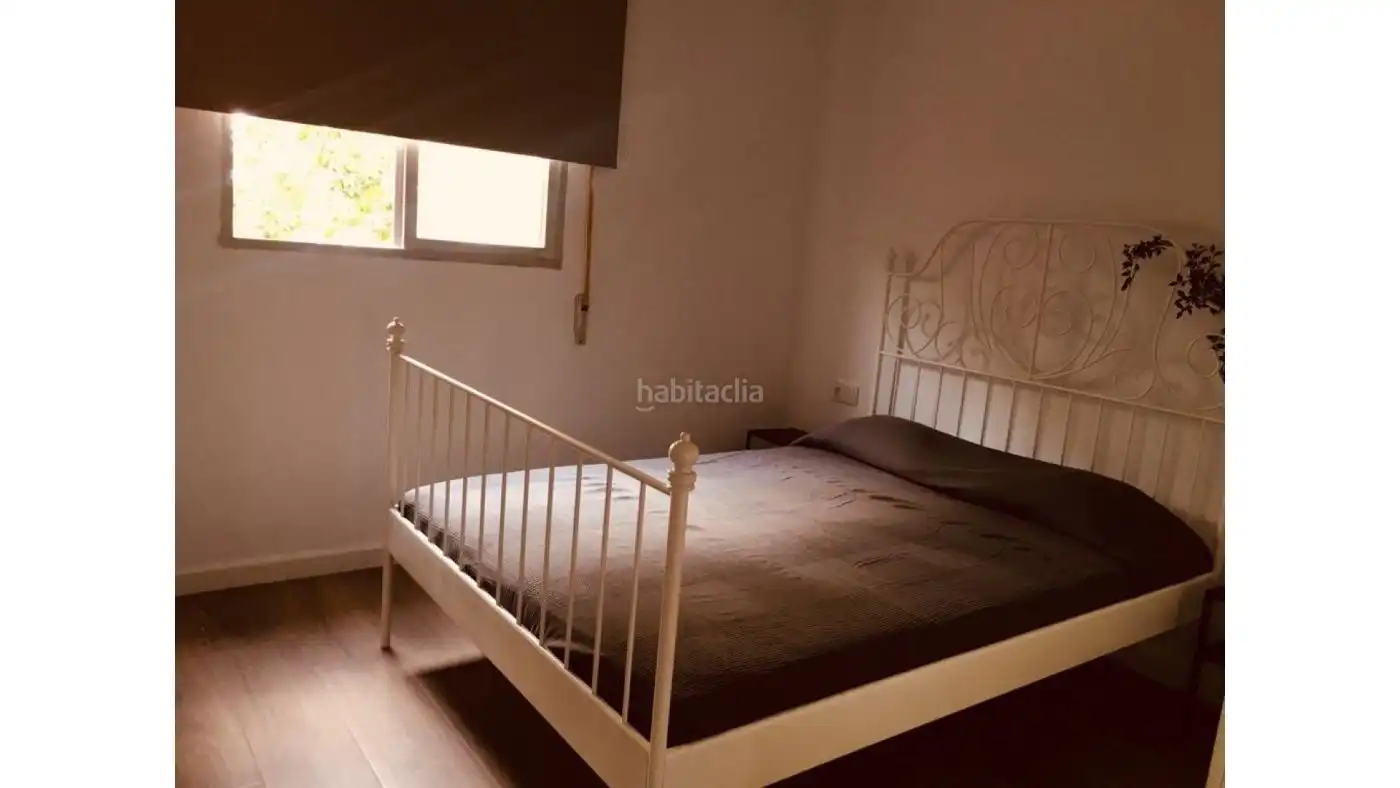 Piso con jardín en alquiler en Avenida Agustín Bálsamo 10, imagen 4