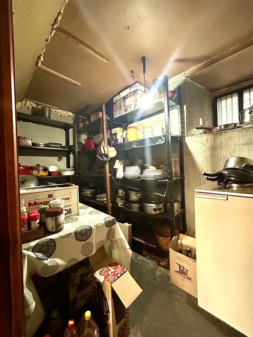 Cocina de Finca rústica en venta en Riello con Calefacción