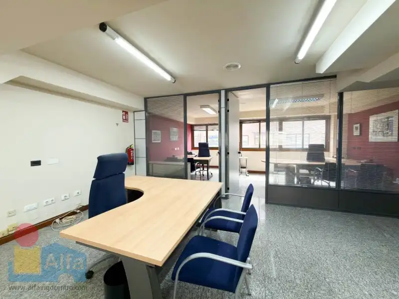Office for sale in Vigo   with Alarm