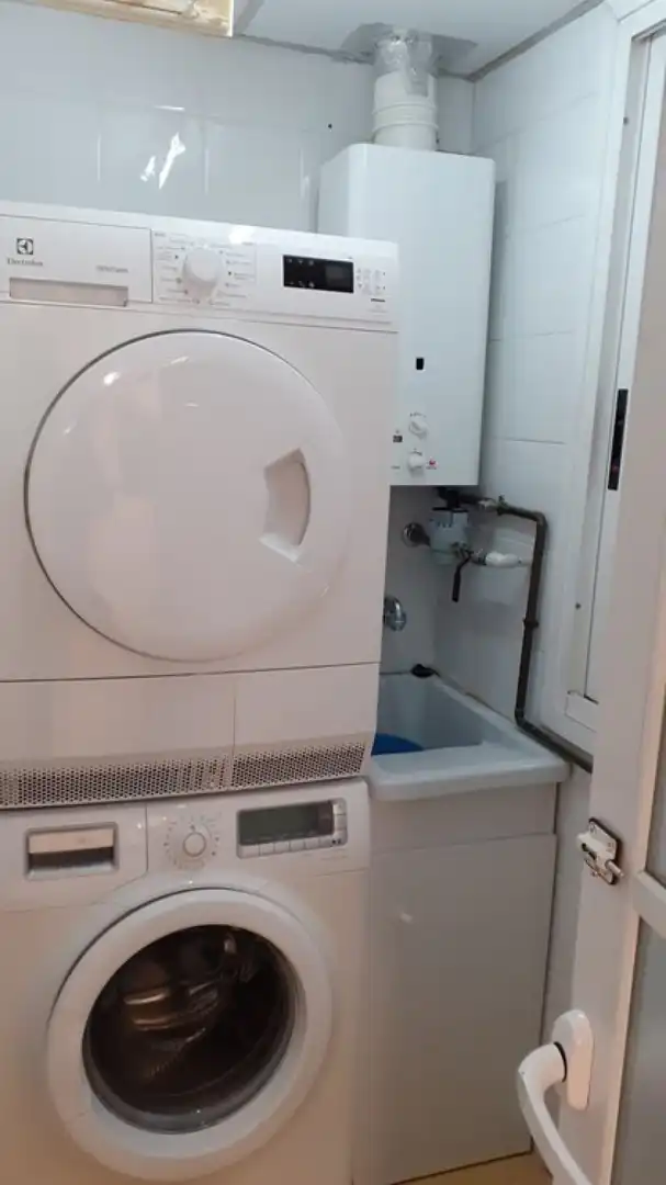 Baño de Piso de alquiler en Petrer con Aire acondicionado, Calefacción y Amueblado