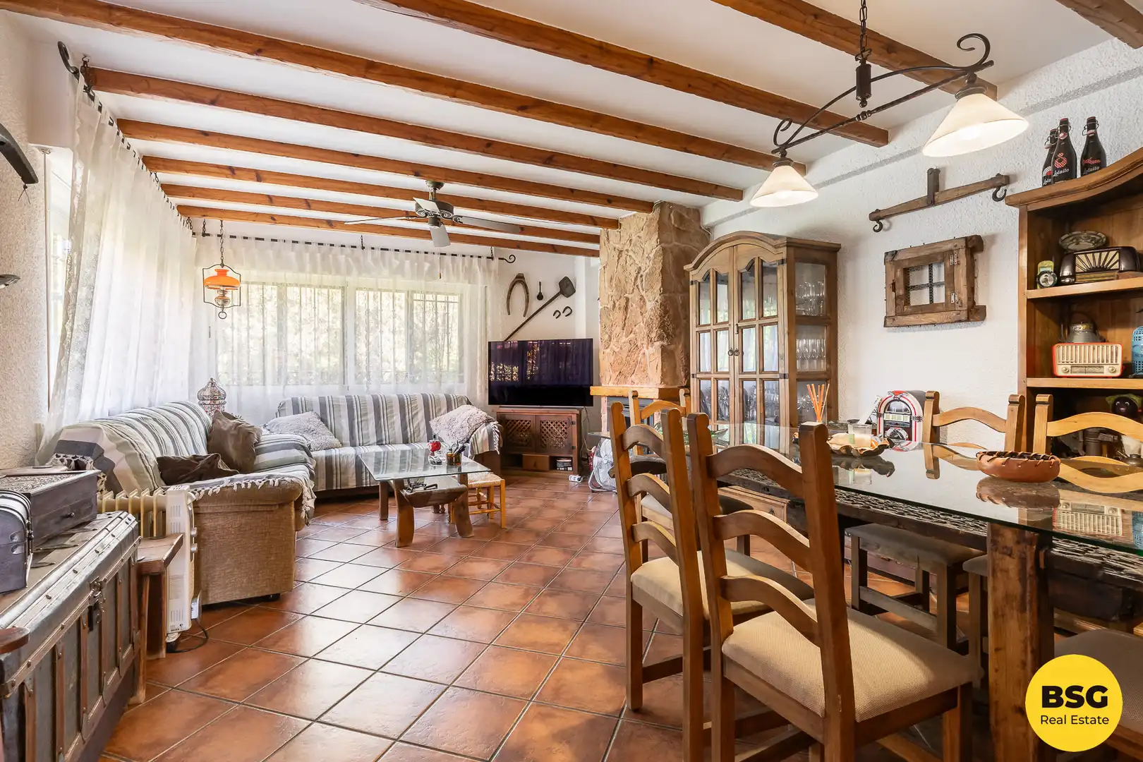 Sala de estar de Casa o chalet en venta en Rivas-Vaciamadrid con Aire acondicionado, Amueblado y Piscina comunitaria