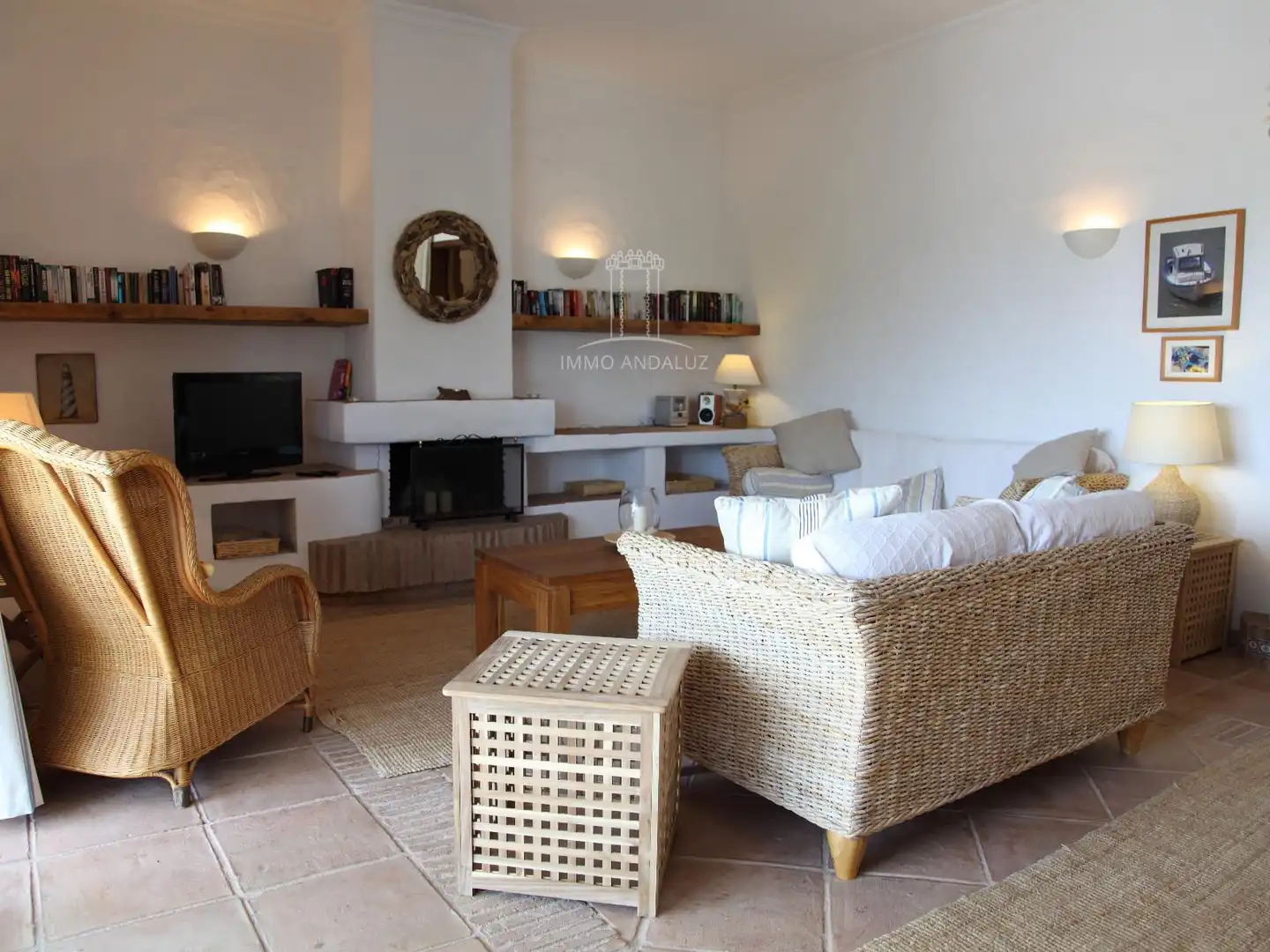 Sala d'estar de Casa o xalet en venda en Vejer de la Frontera amb Aire condicionat i Piscina