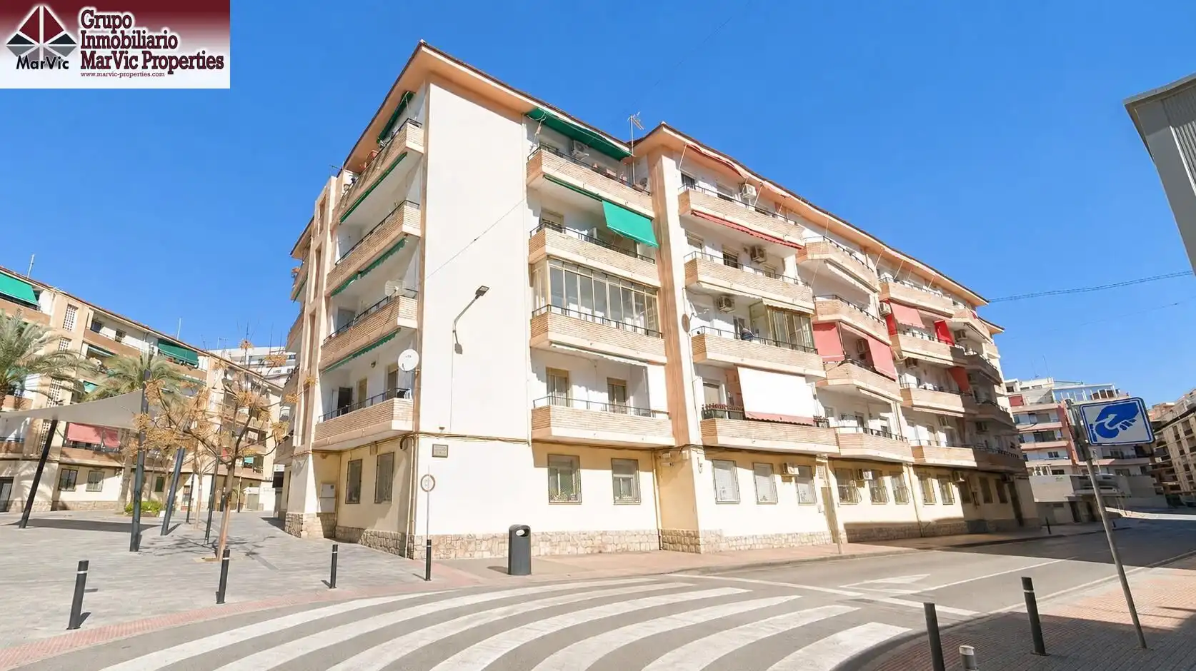 Piso con ascensor en venta en Centro Urbano
