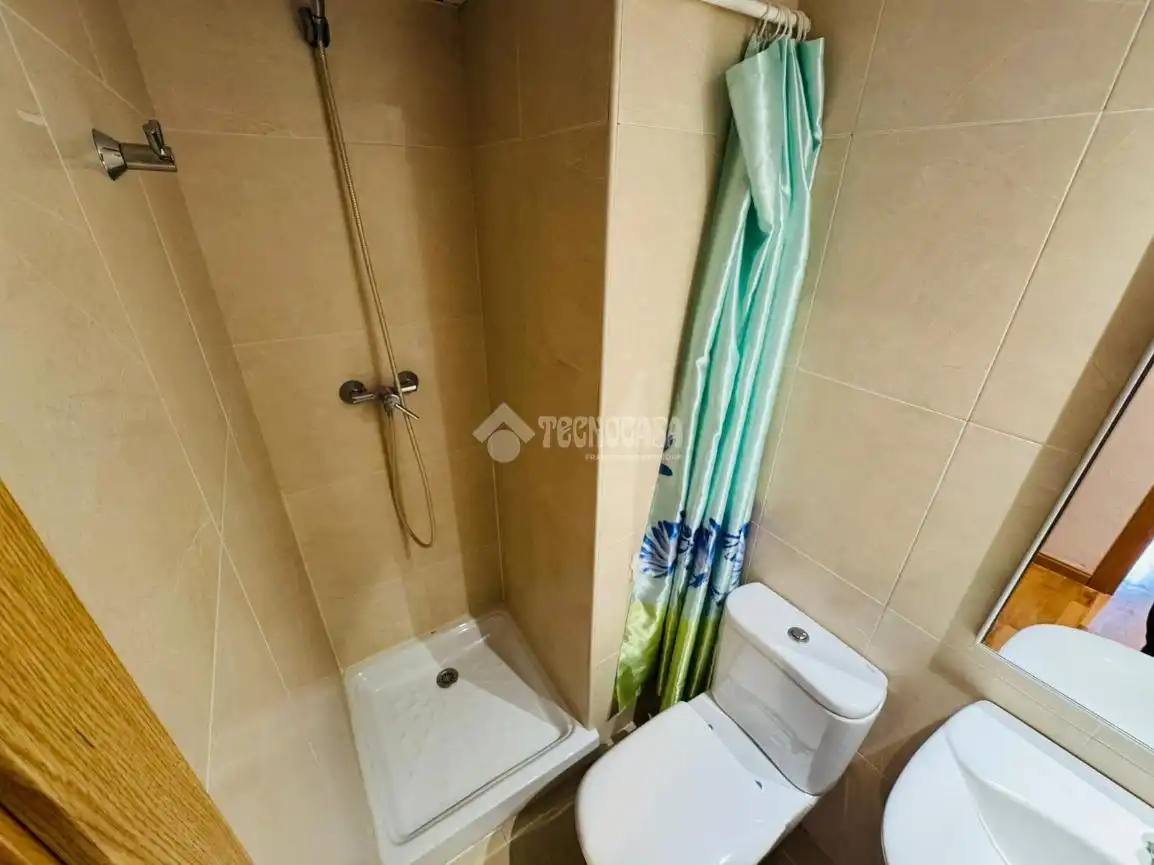 Bany de Pis en venda en Madrid