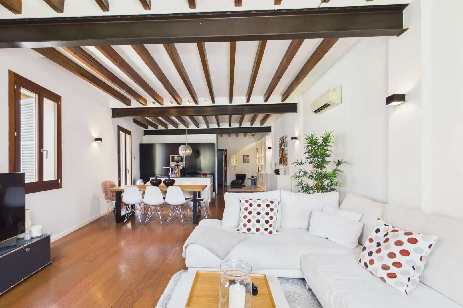 Sala d'estar de Àtic en venda en Inca amb Aire condicionat, Parquet i Terrassa
