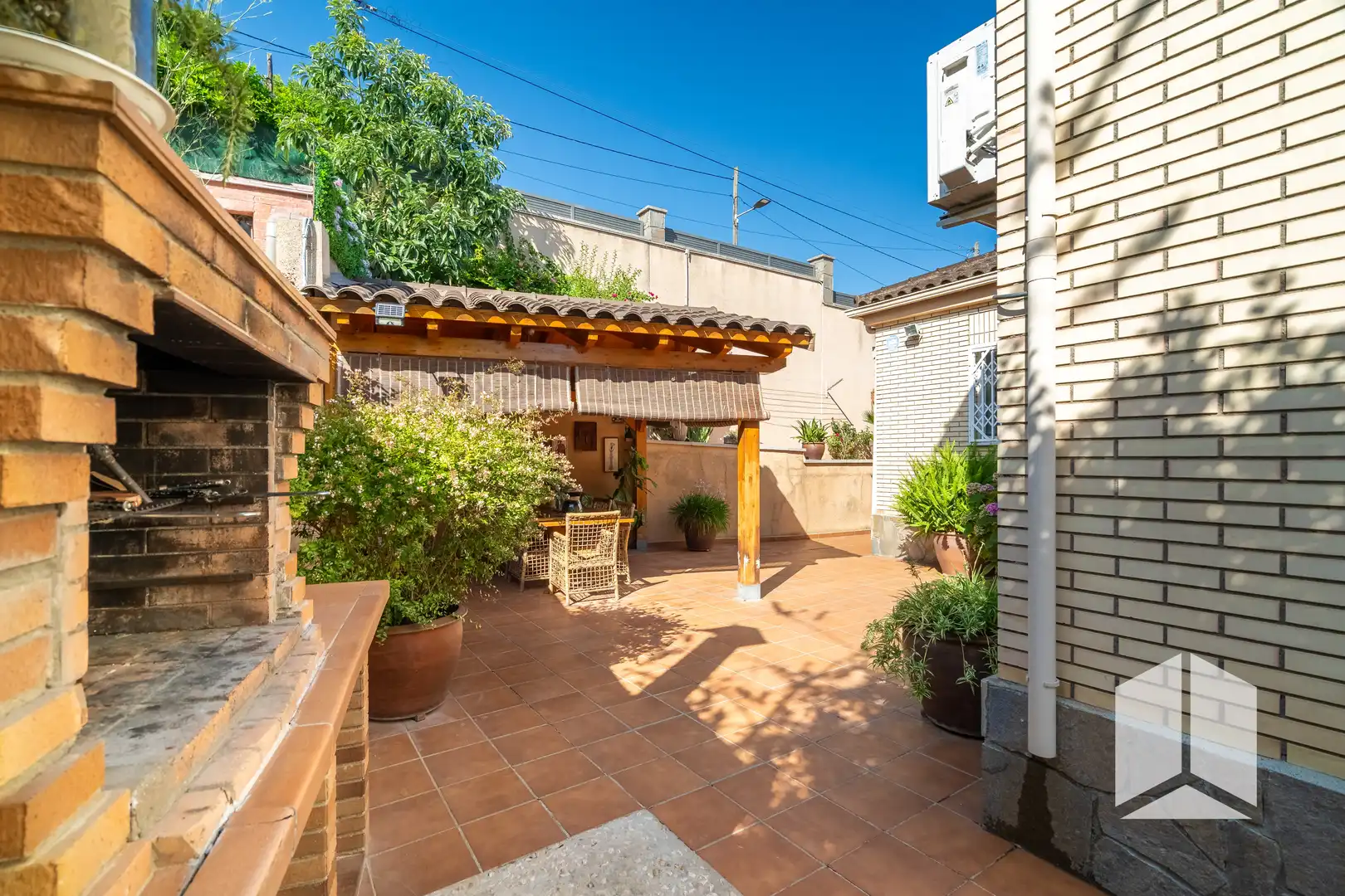 Terrace of Houses for sale in Sant Vicenç Dels Horts  with Storage room and Swimming Pool