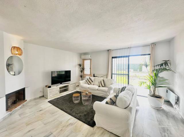 Casa adosada en Alquiler en Bel - Air