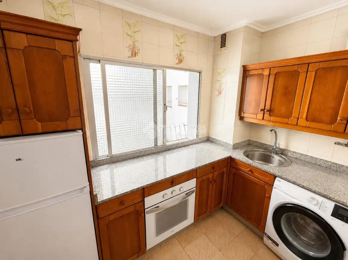 Cocina de Piso en venta en Zaragoza con Calefacción y Balcón