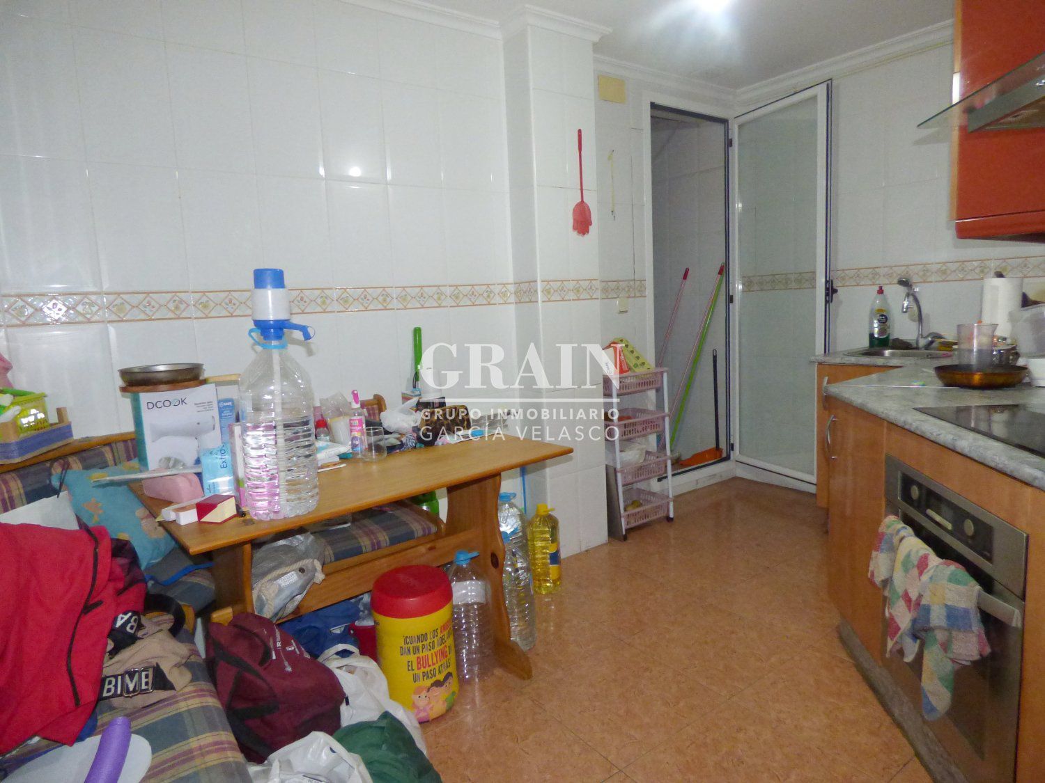 Kitchen of Flat for sale in Chinchilla de Monte-Aragón  with Storage room and Balcony