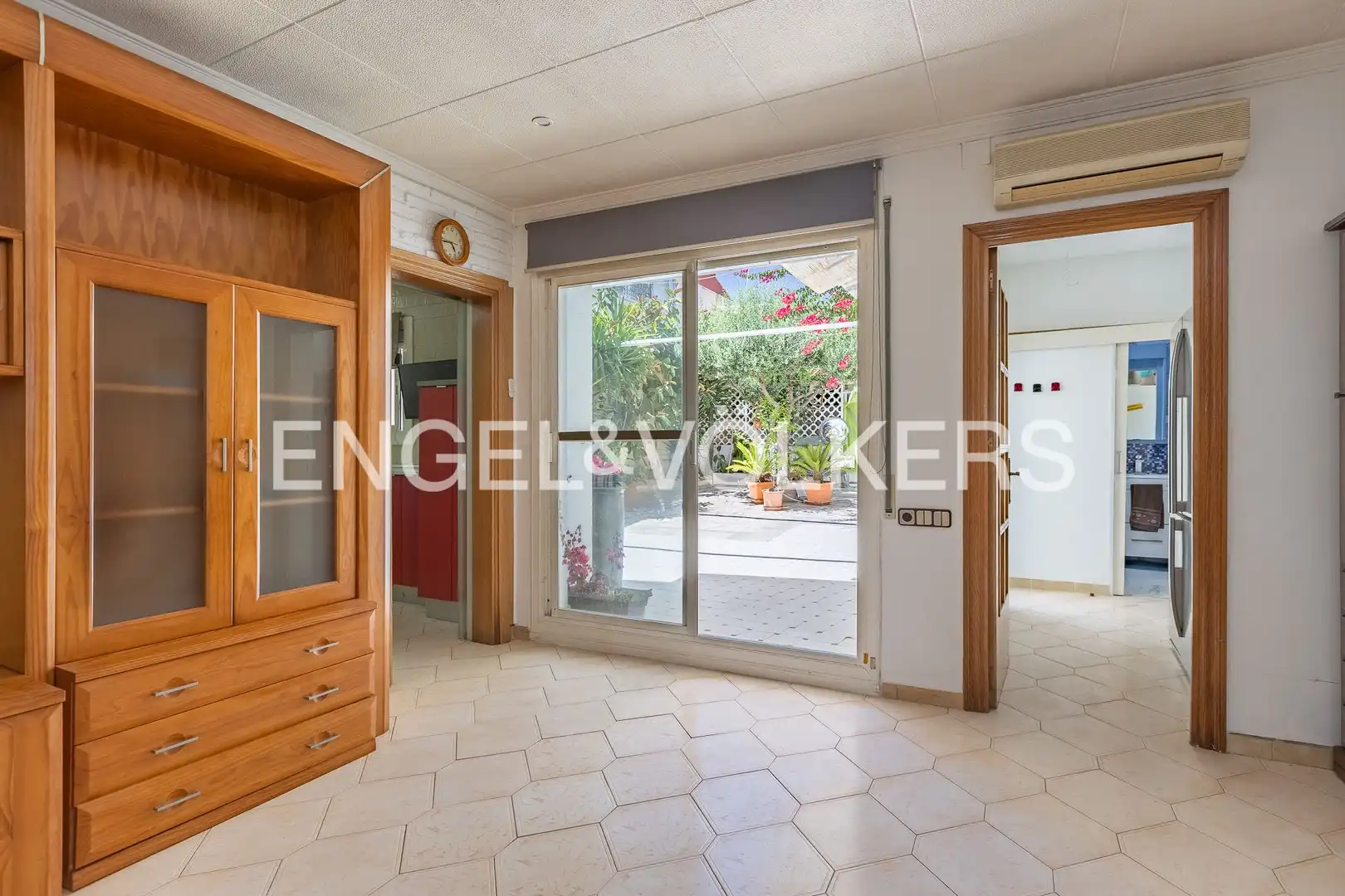 Vista exterior de Casa adosada en venta en Terrassa con Calefacción, Jardín privado y Terraza