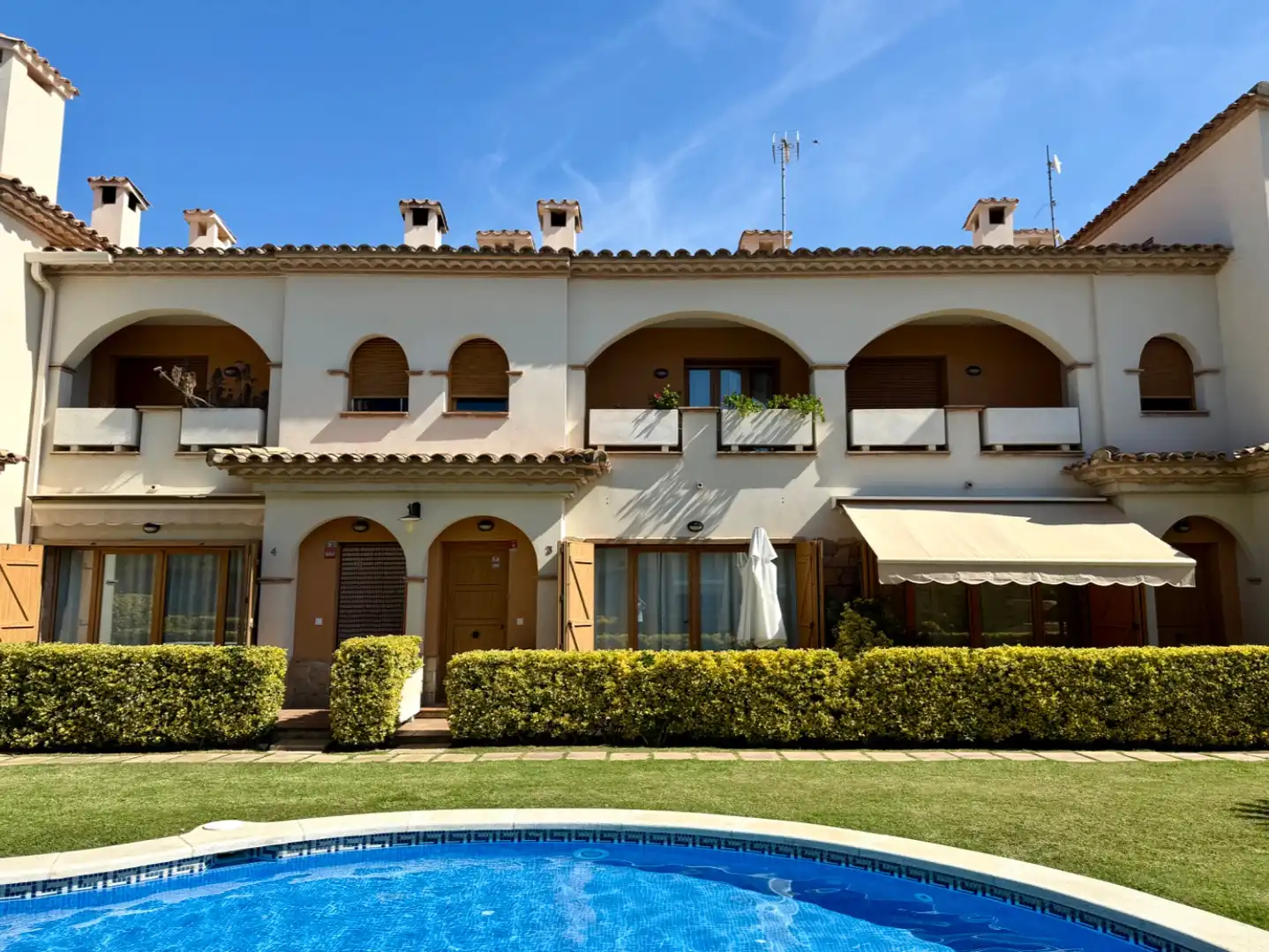 Adossat amb piscina en venda a Carrer Bergantí 8, imagen 4