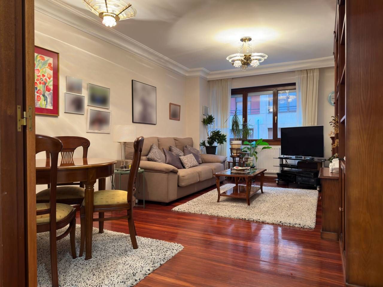 Sala d'estar de Pis en venda en Bilbao  amb Calefacció