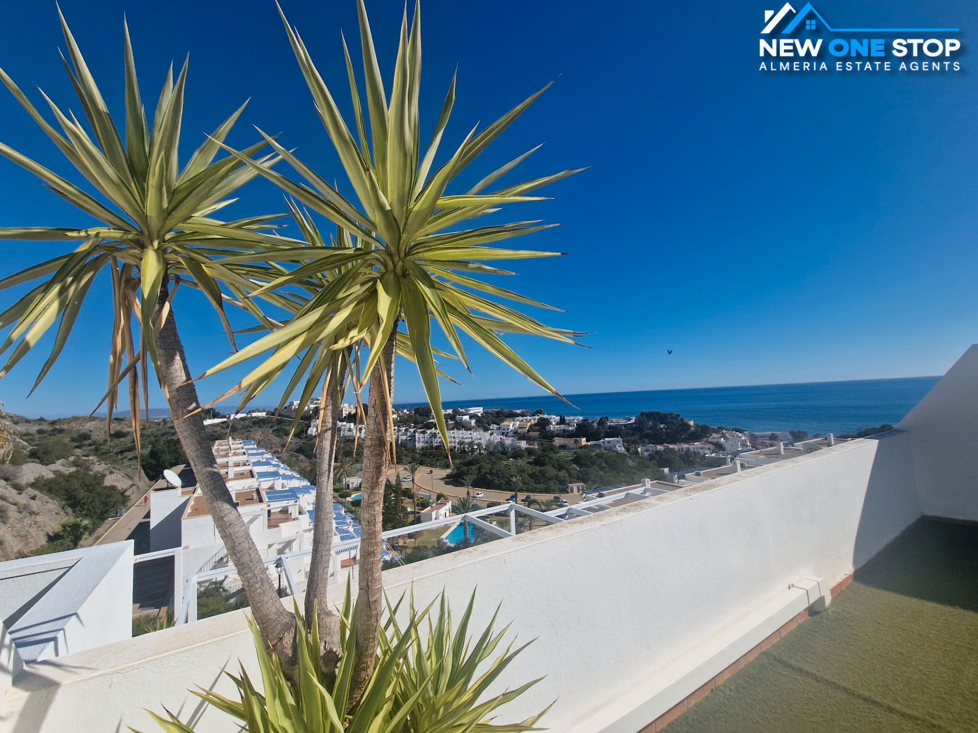 Vista exterior de Àtic en venda en Mojácar amb Aire condicionat, Calefacció i Terrassa