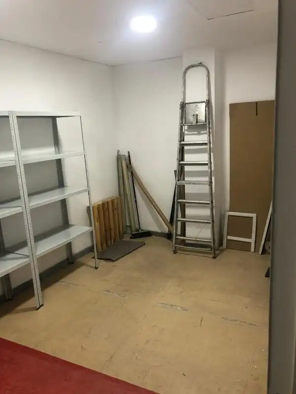 Commercial properties for sale in Sevilla  with Heating