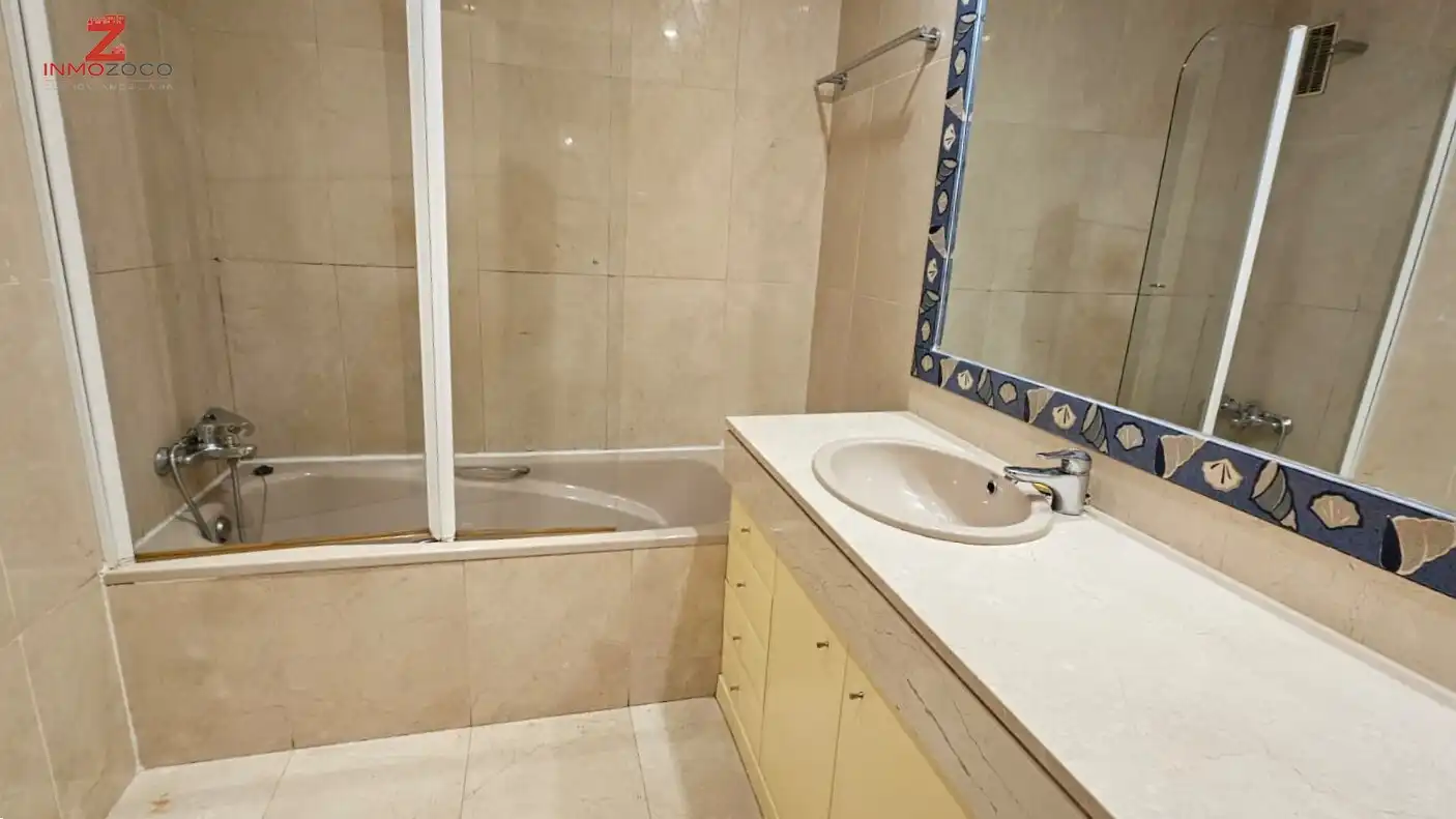 Appartamento con piscina in affitto a Monte Rozas, imagen 13