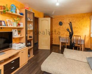 Bedroom of Flat for sale in  Madrid Capital  with Heating, Parquet flooring and Terrace