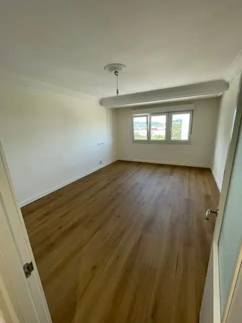 Bedroom of Flat for rent in Gijón   with Heating, Private garden and Oven