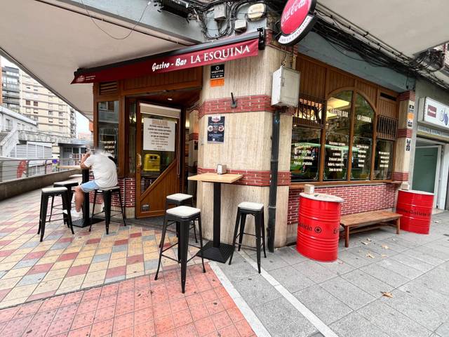 Local comercial en Venta en Urbi