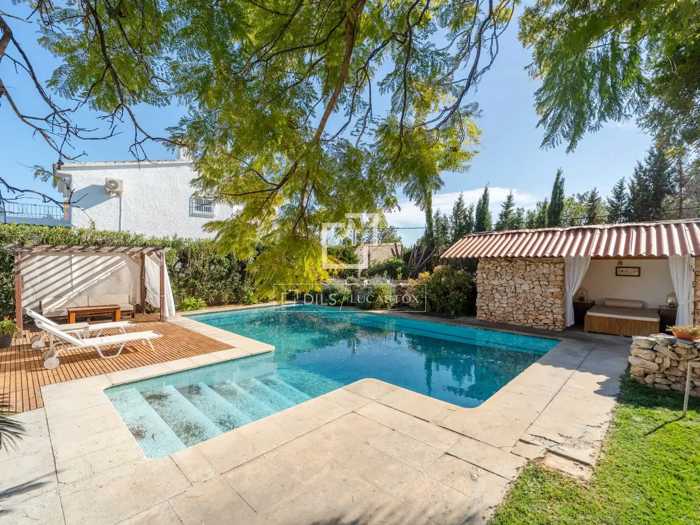 Chalet con piscina en venta en Gallipont, imagen 2