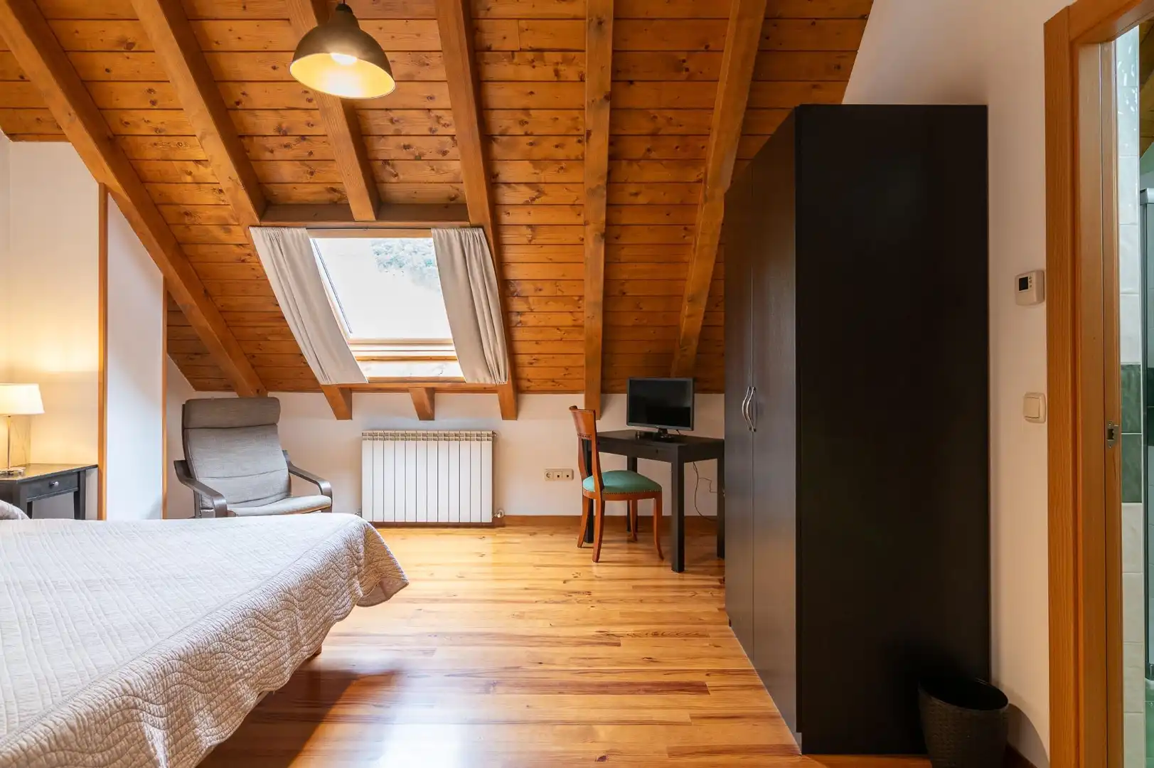 Schlafzimmer von Gebäude zum Verkauf in Aribe